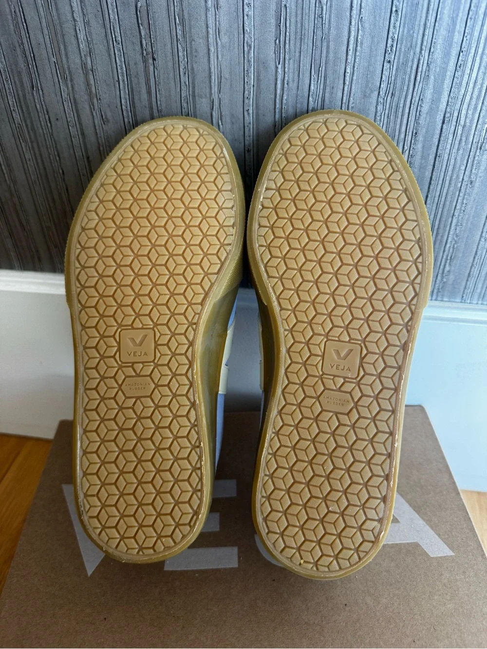 Veja nib chromefree